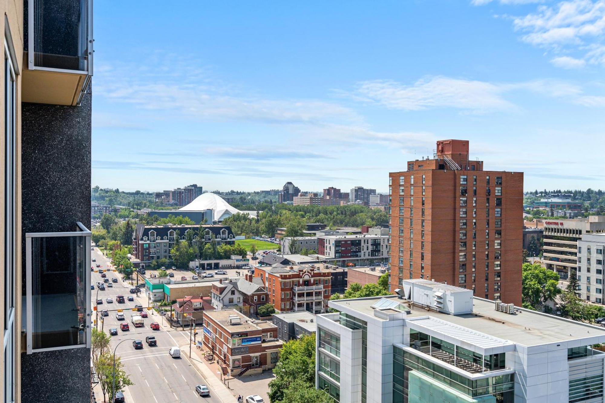 City Centre Retreat - 1Br Condo With Desk YYC Esterno foto